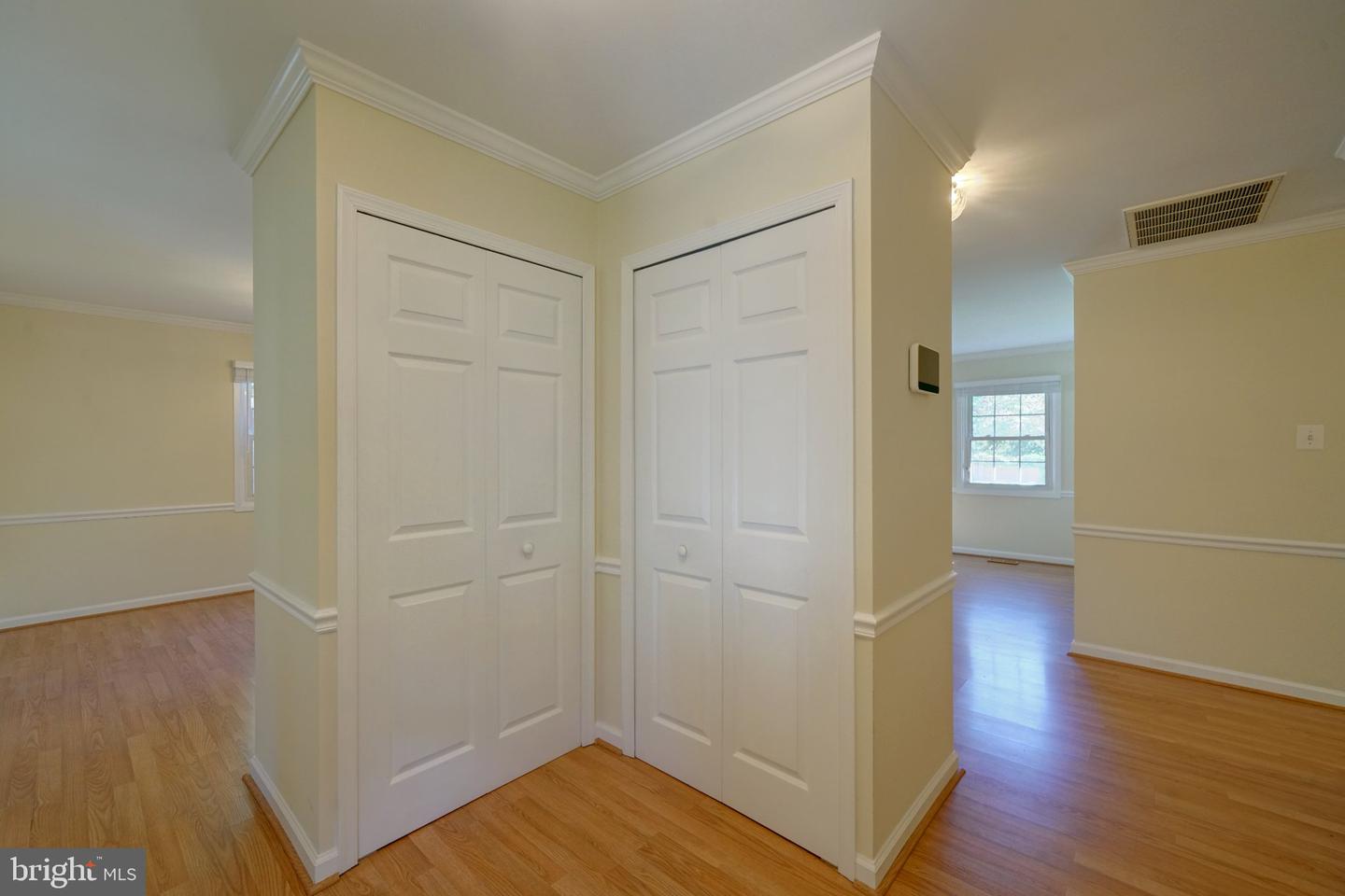 4819 Riverton Ln Property Photo 17