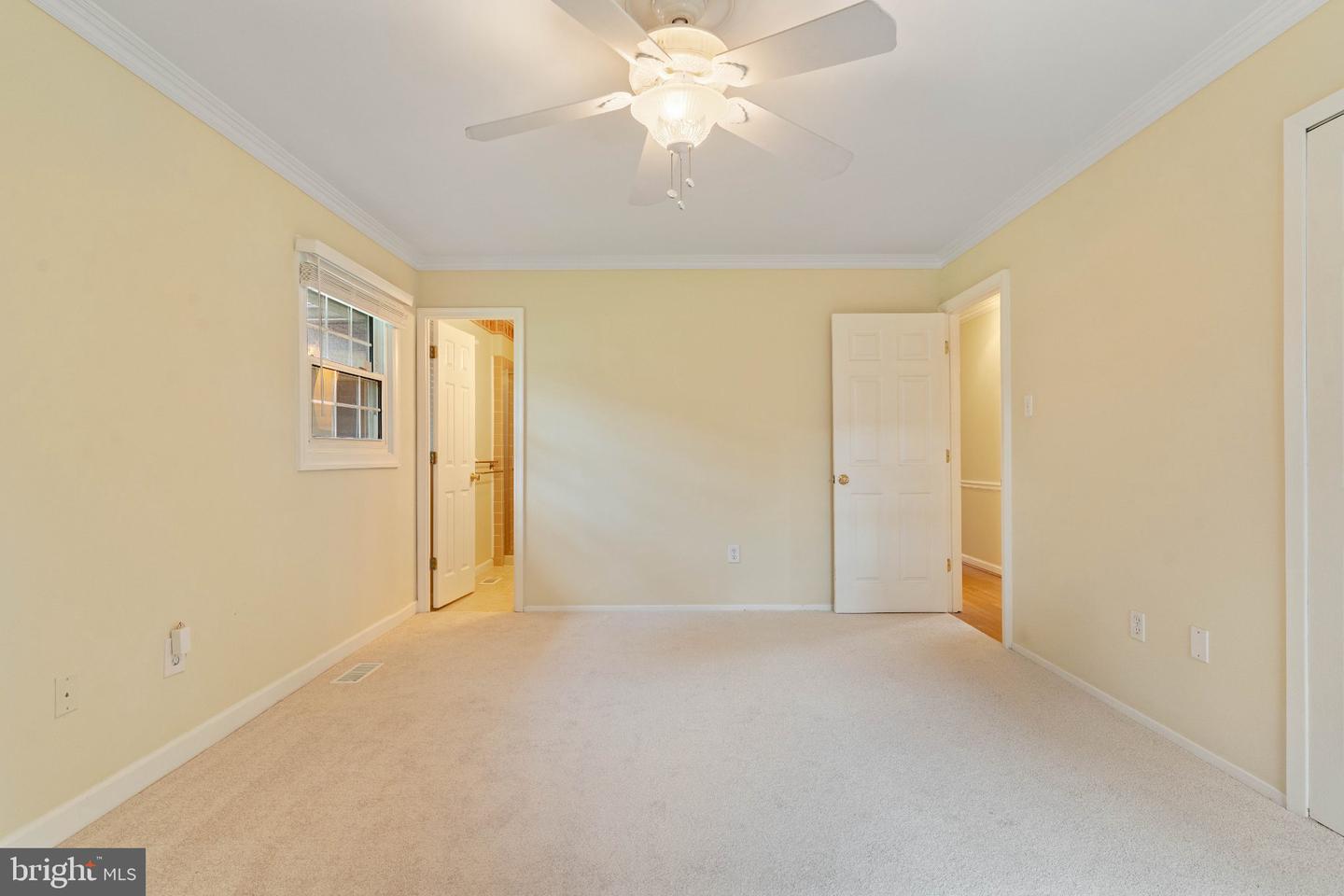 4819 Riverton Ln Property Photo 18