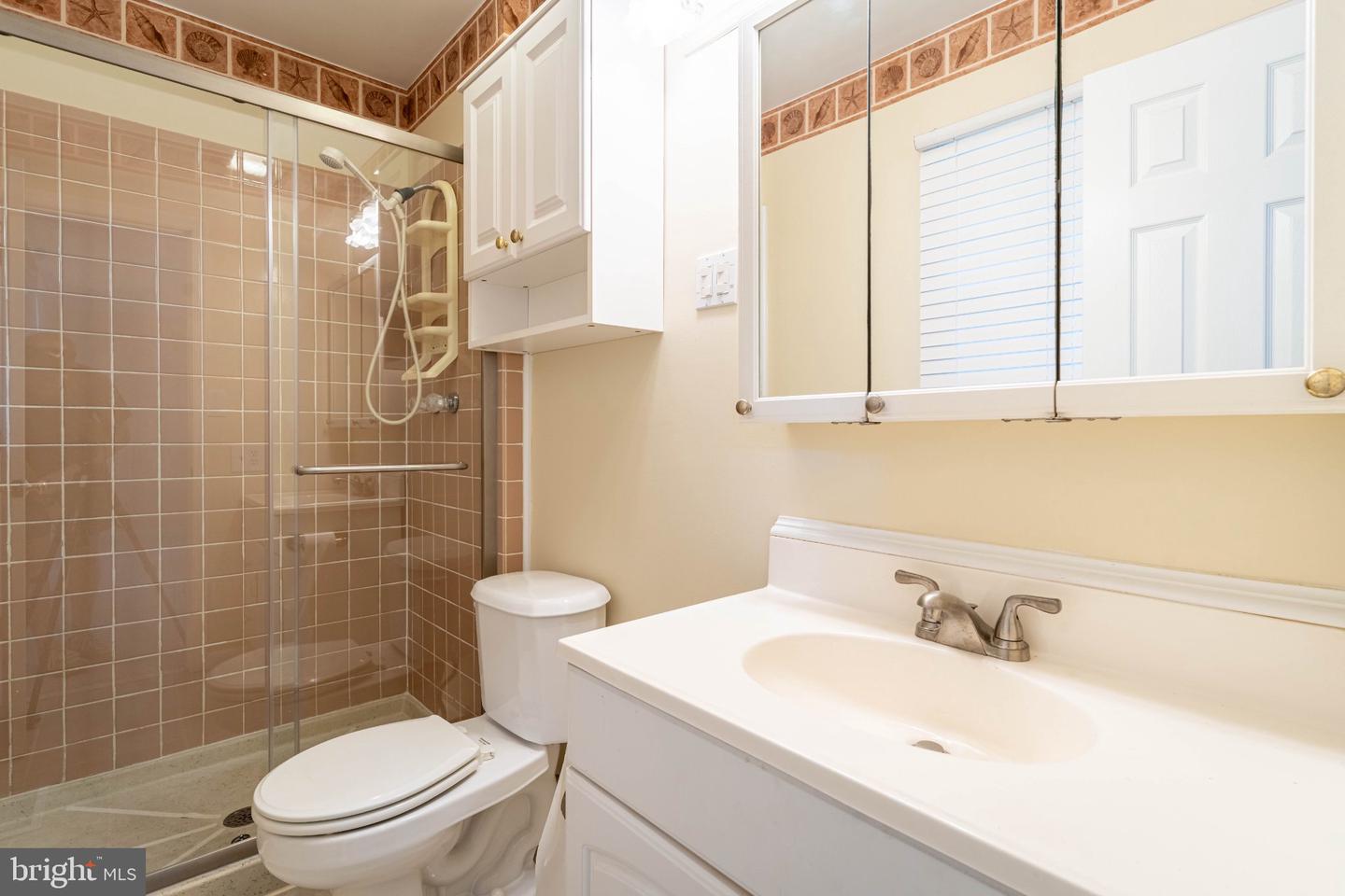 4819 Riverton Ln Property Photo 19