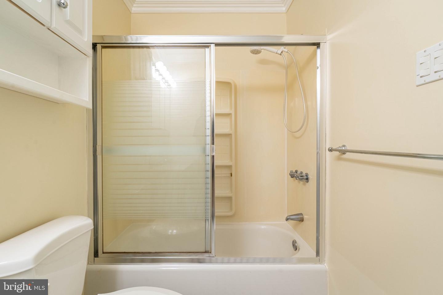 4819 Riverton Ln Property Photo 21