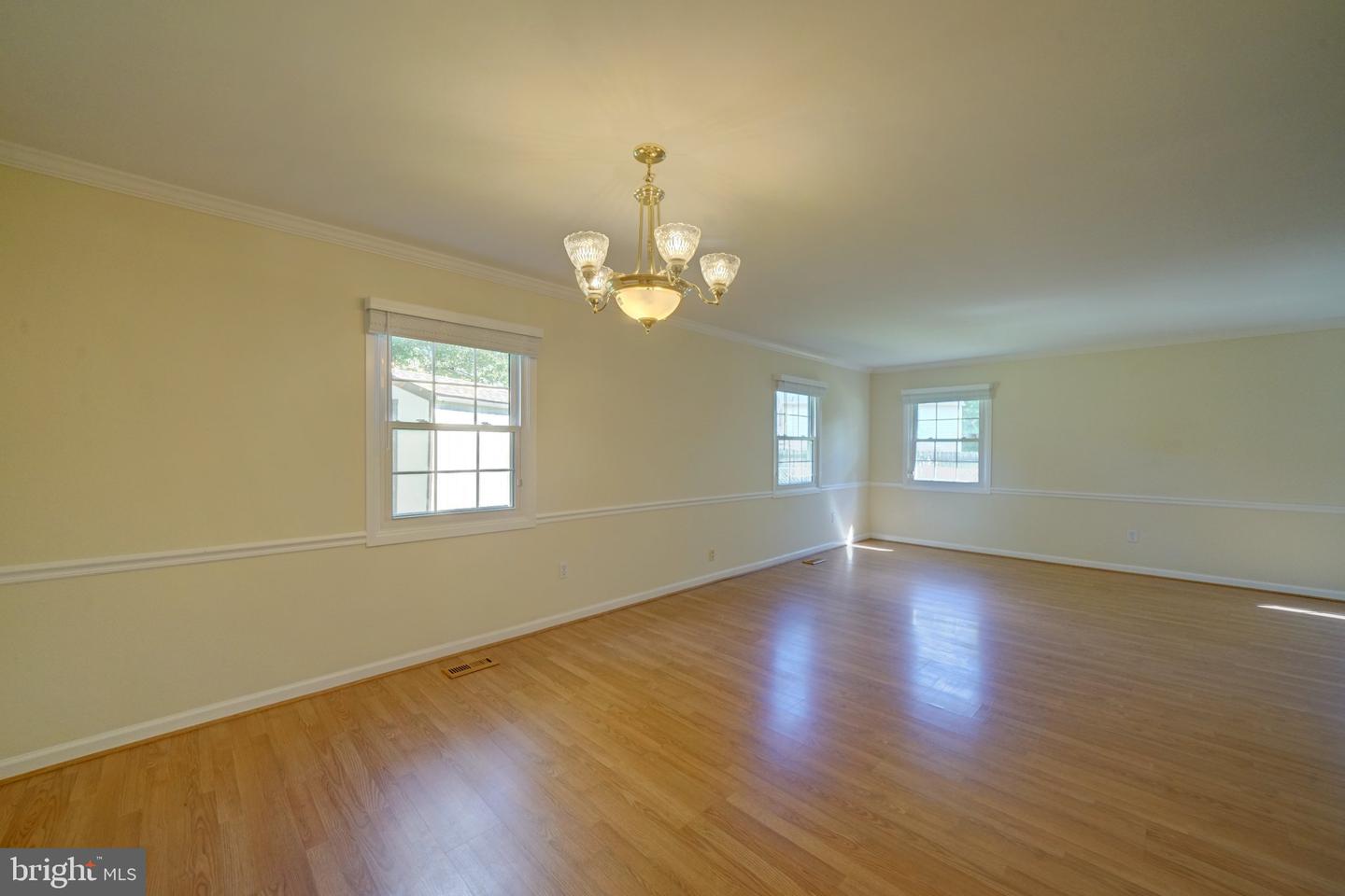 4819 Riverton Ln Property Photo 24