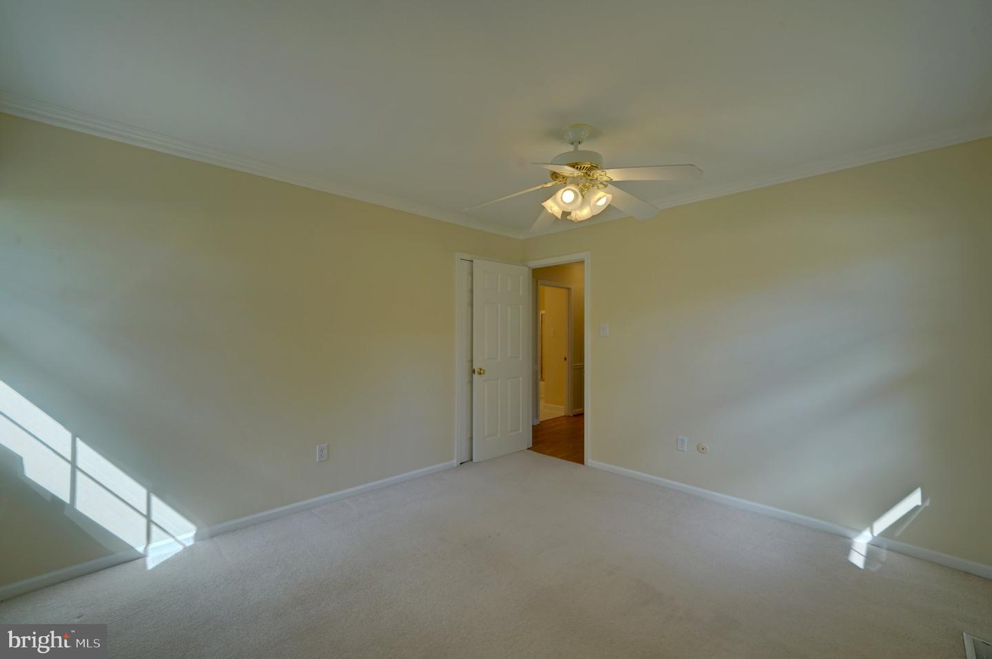 4819 Riverton Ln Property Photo 33