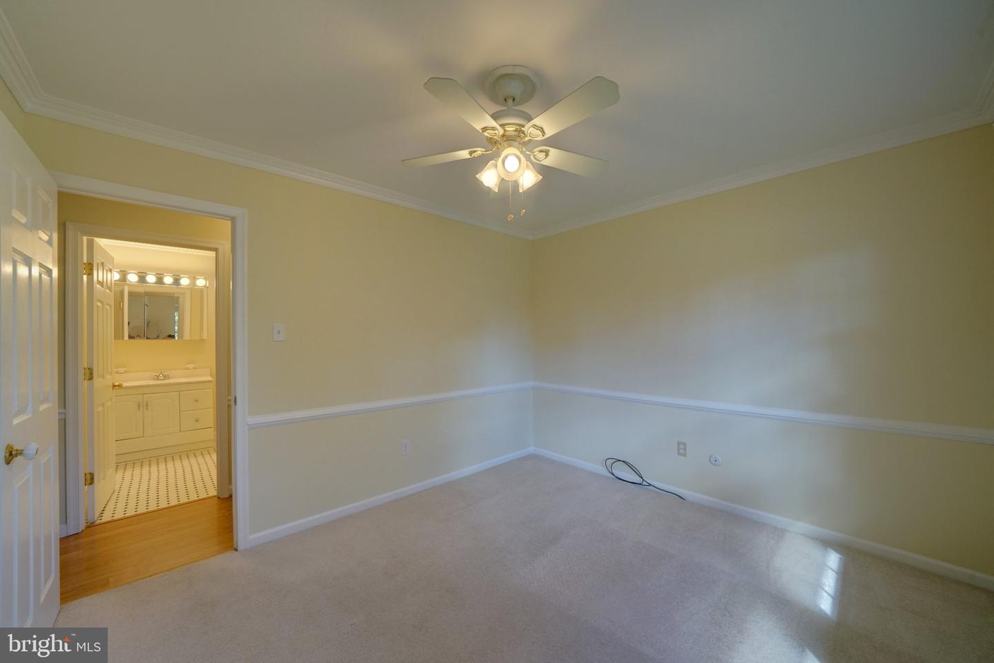4819 Riverton Ln Property Photo 38