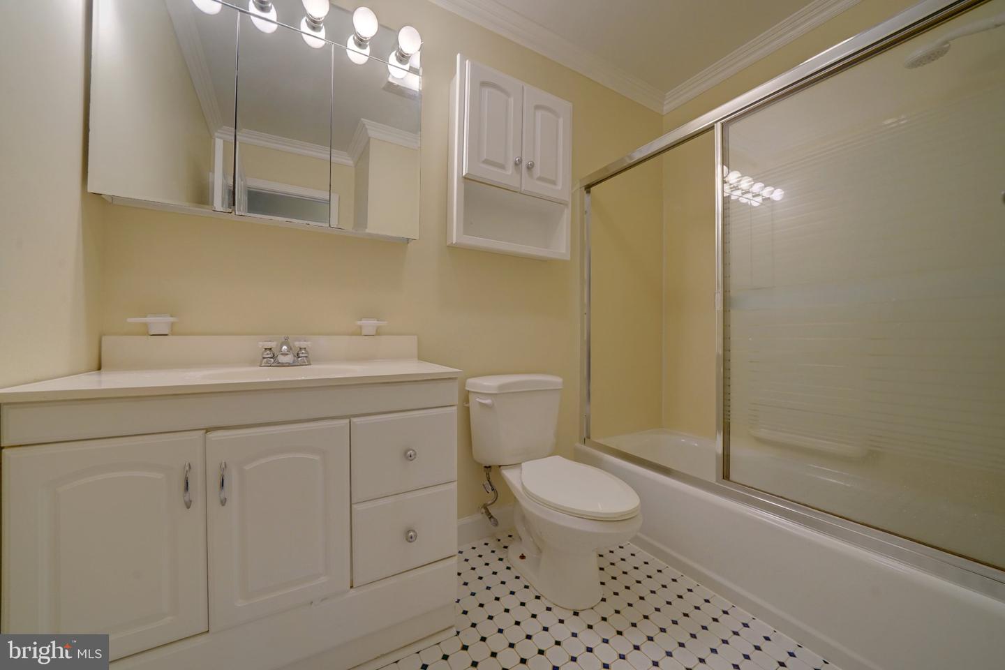 4819 Riverton Ln Property Photo 39