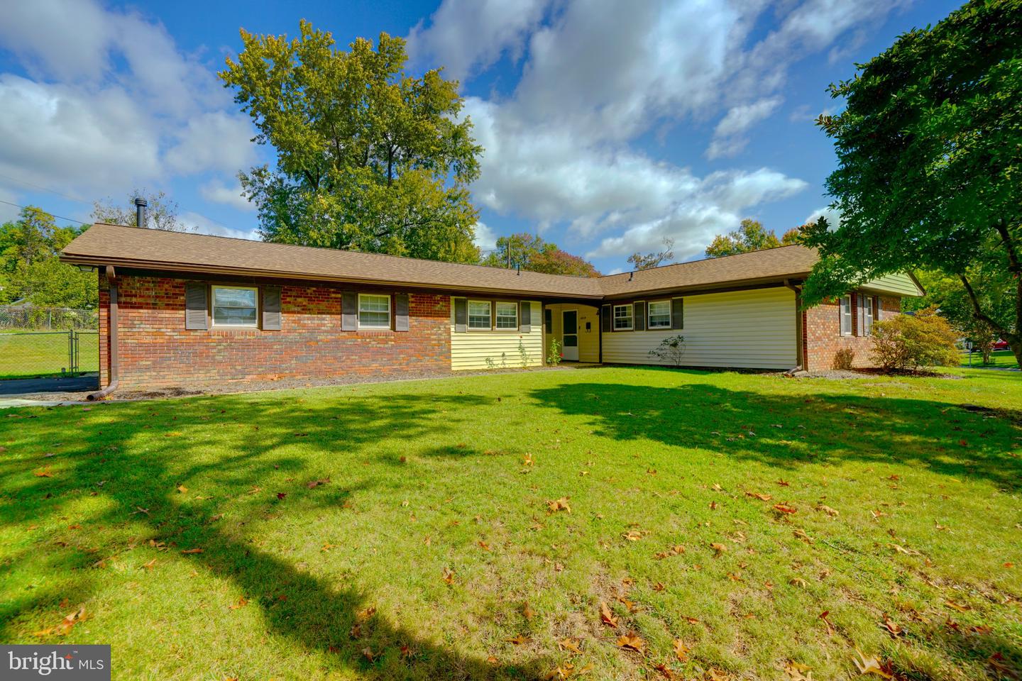 4819 Riverton Ln Property Photo 49