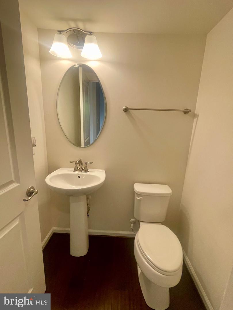 15601 Swanscombe Loop Property Photo 16