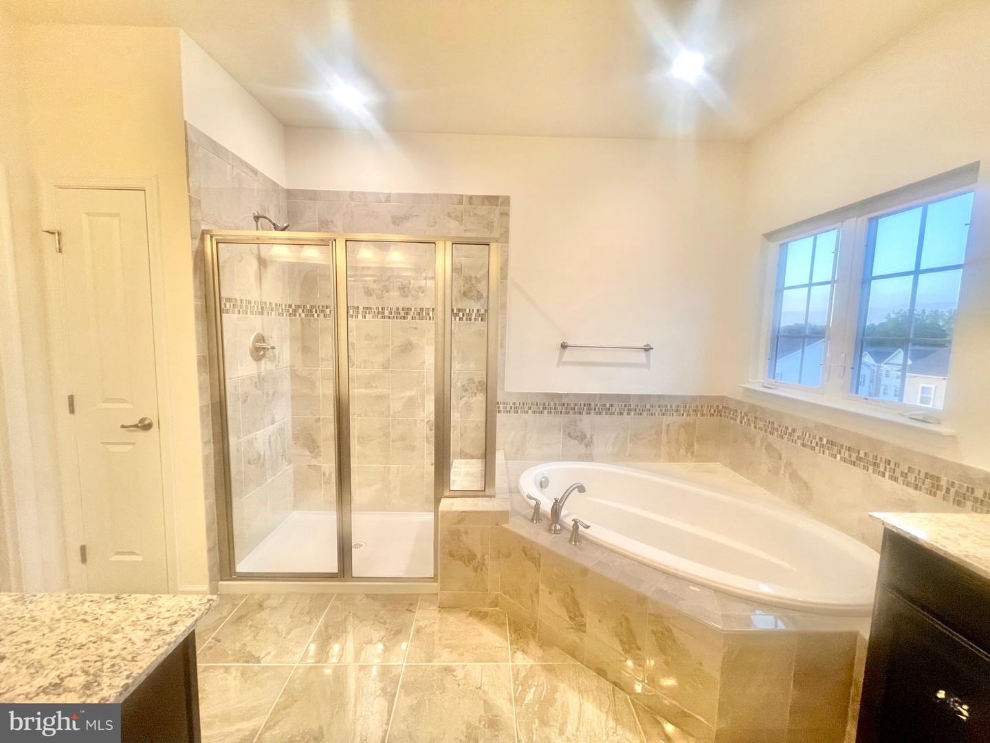 15601 Swanscombe Loop Property Photo 23