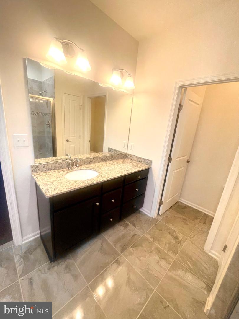 15601 Swanscombe Loop Property Photo 26