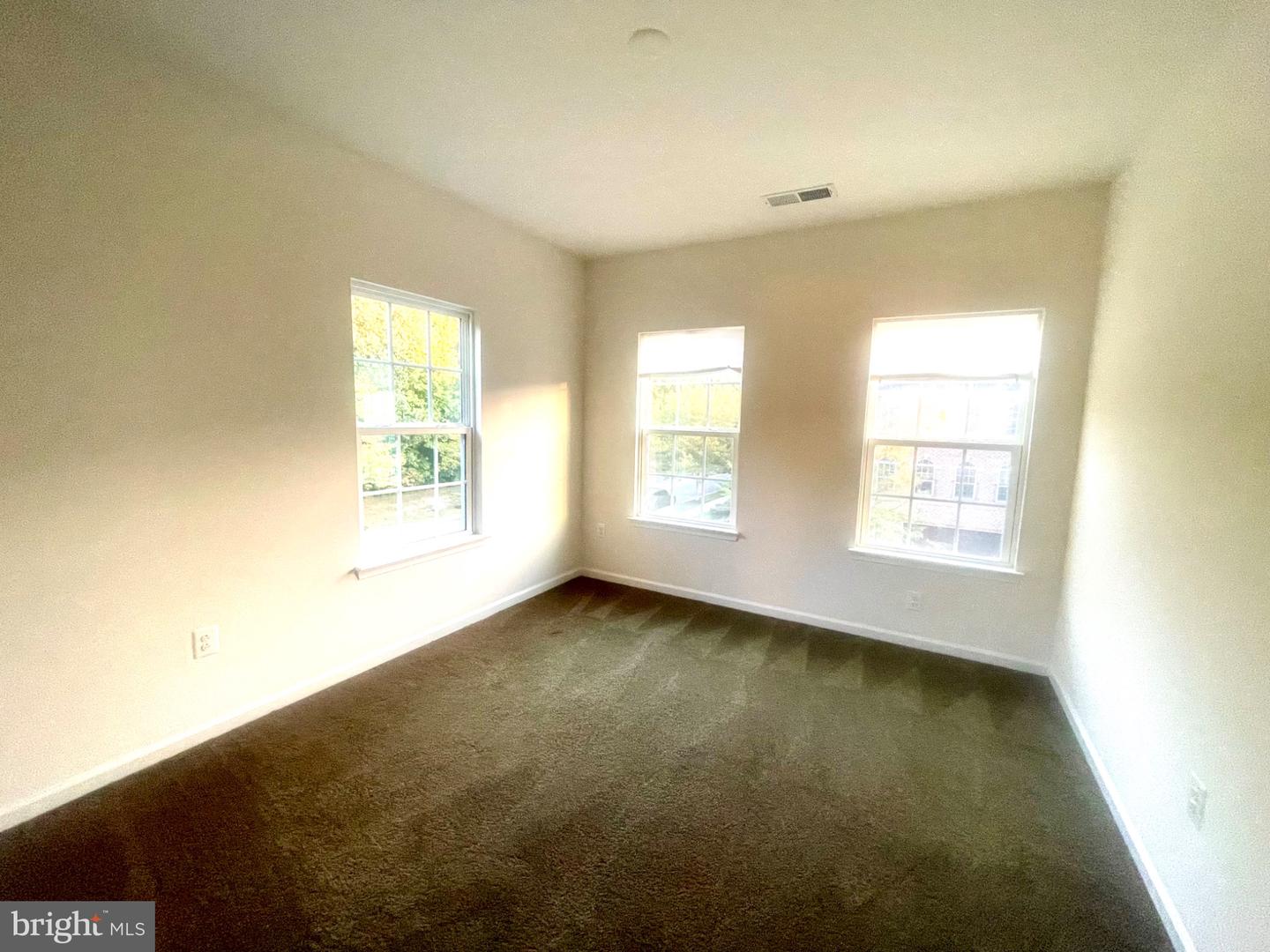 15601 Swanscombe Loop Property Photo 29