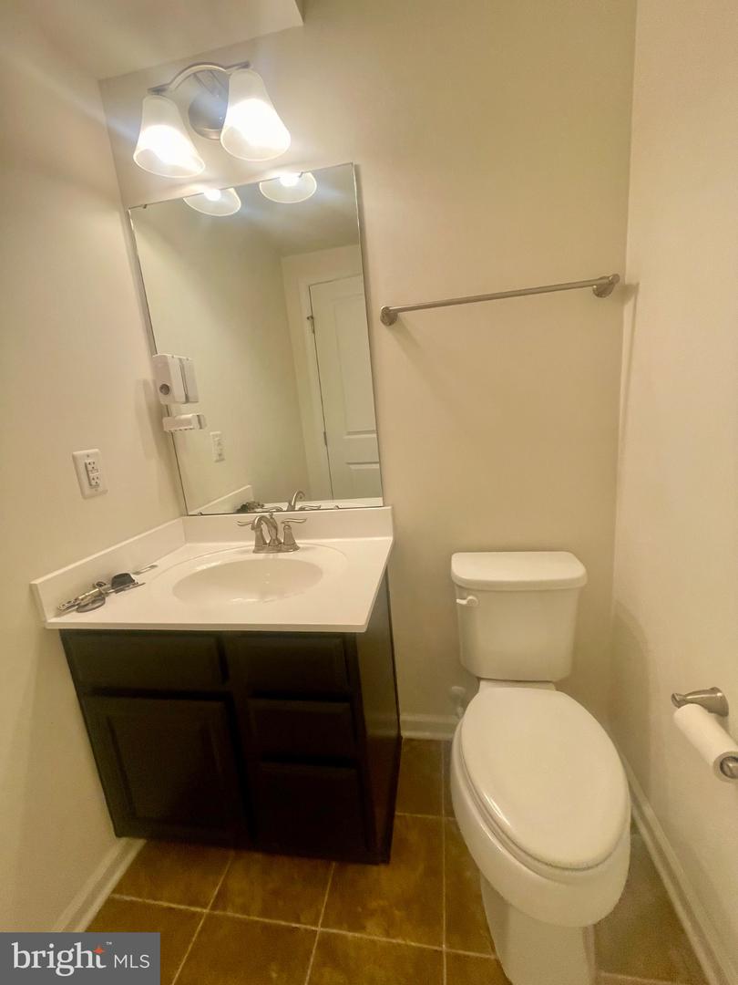 15601 Swanscombe Loop Property Photo 35