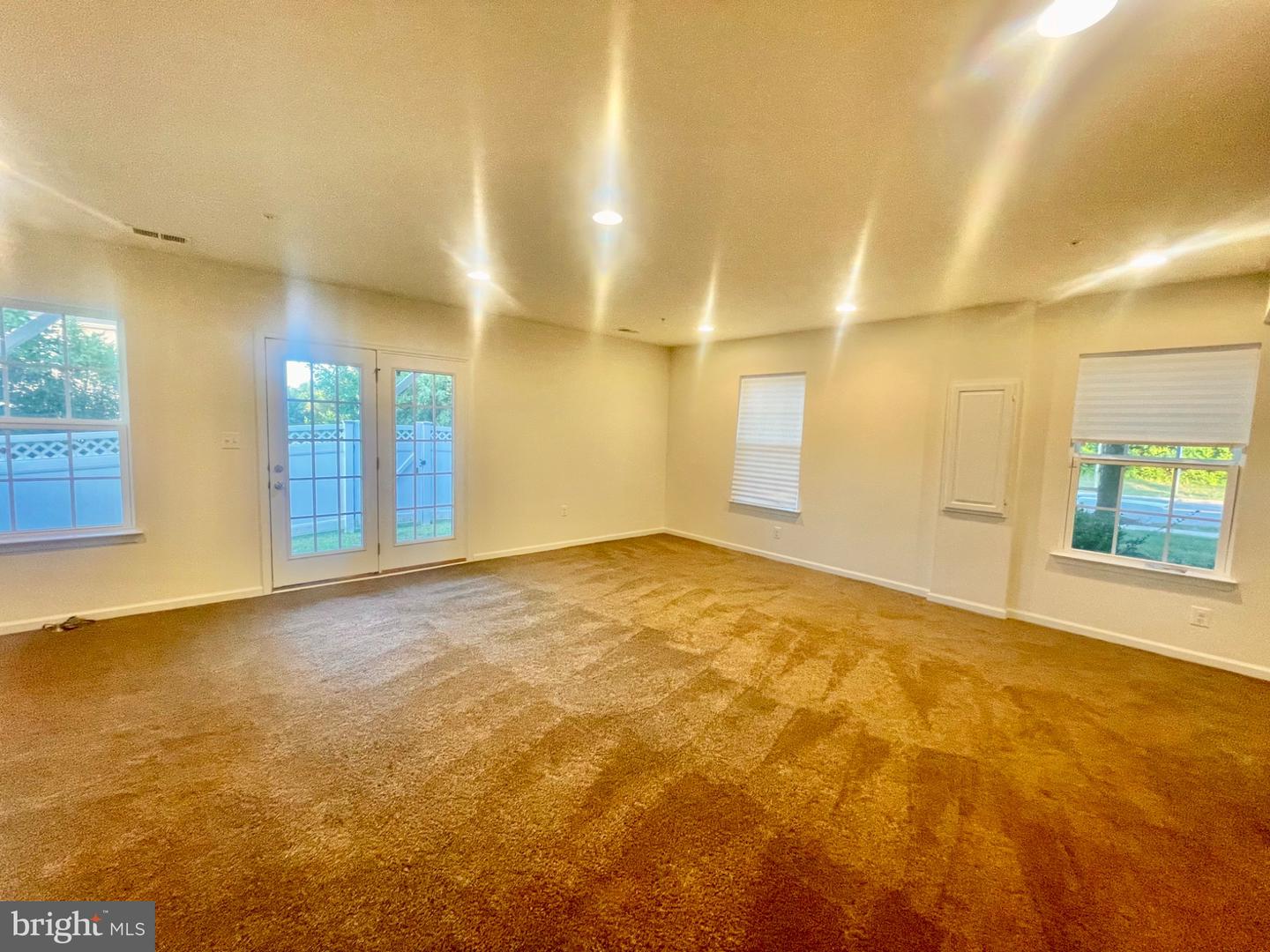 15601 Swanscombe Loop Property Photo 37