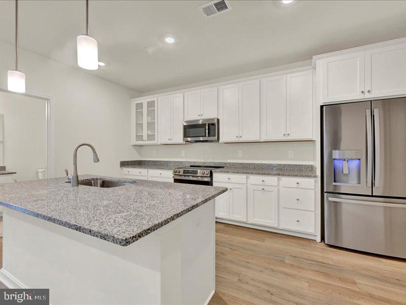 4003 Seaside Alder Rd #0302 - Holly Property Photo 1