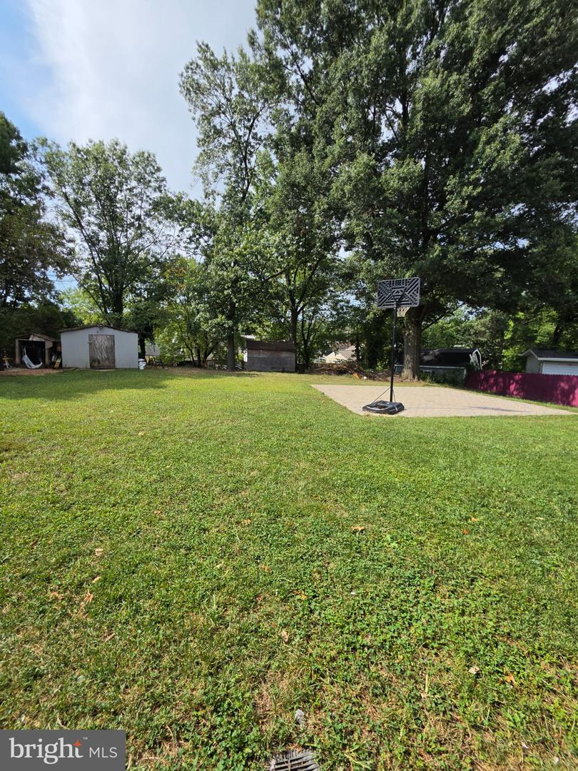 7903 Legation Rd Property Photo 7