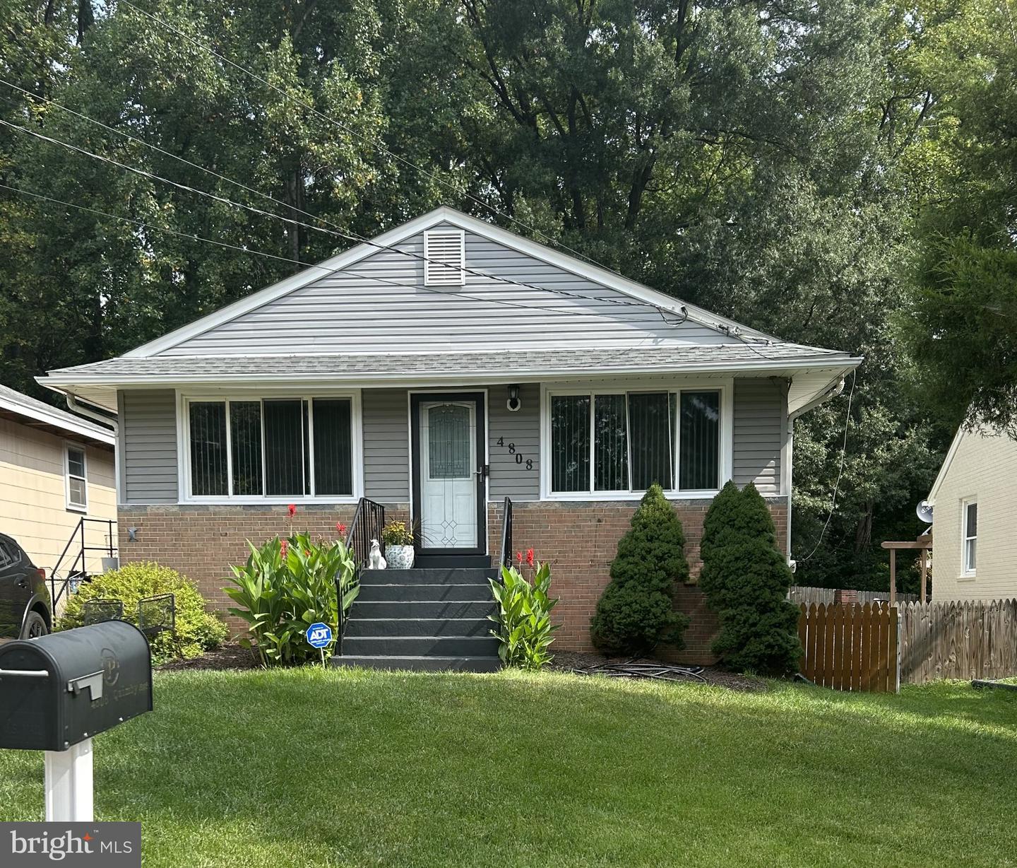 4808 Quimby Ave Property Photo 1