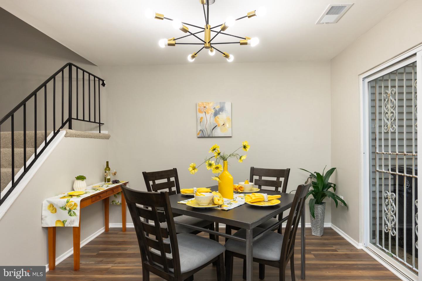 7619 Swan Ter Property Photo 12