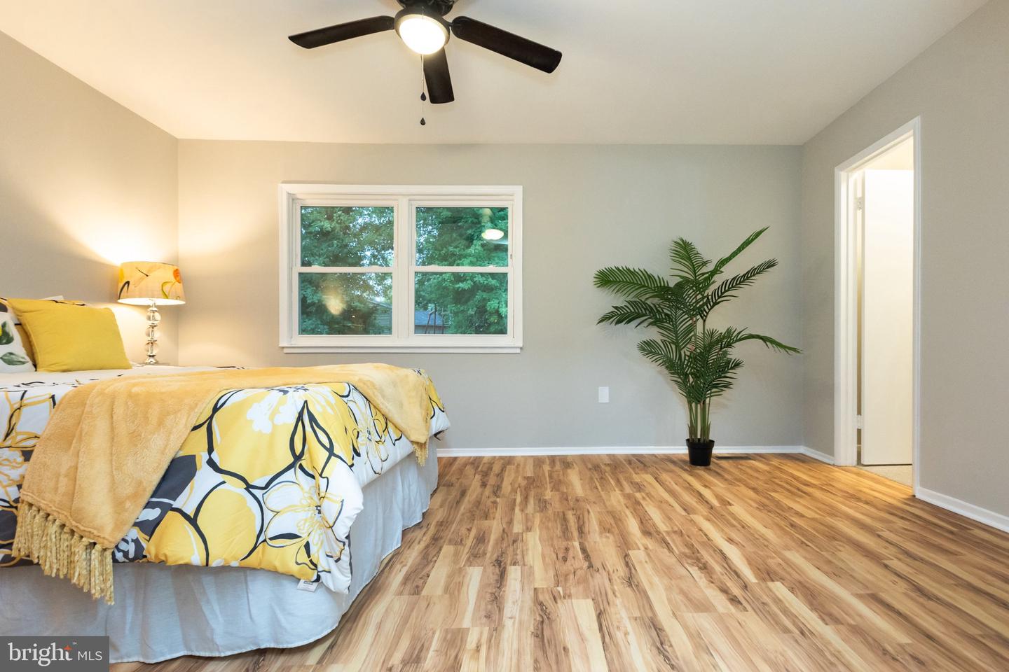 7619 Swan Ter Property Photo 28