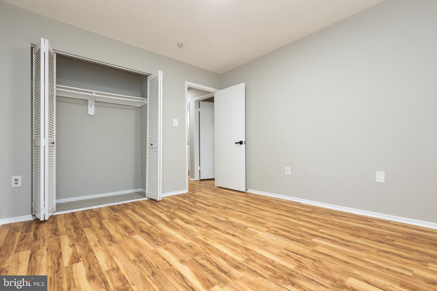 7619 Swan Ter Property Photo 33