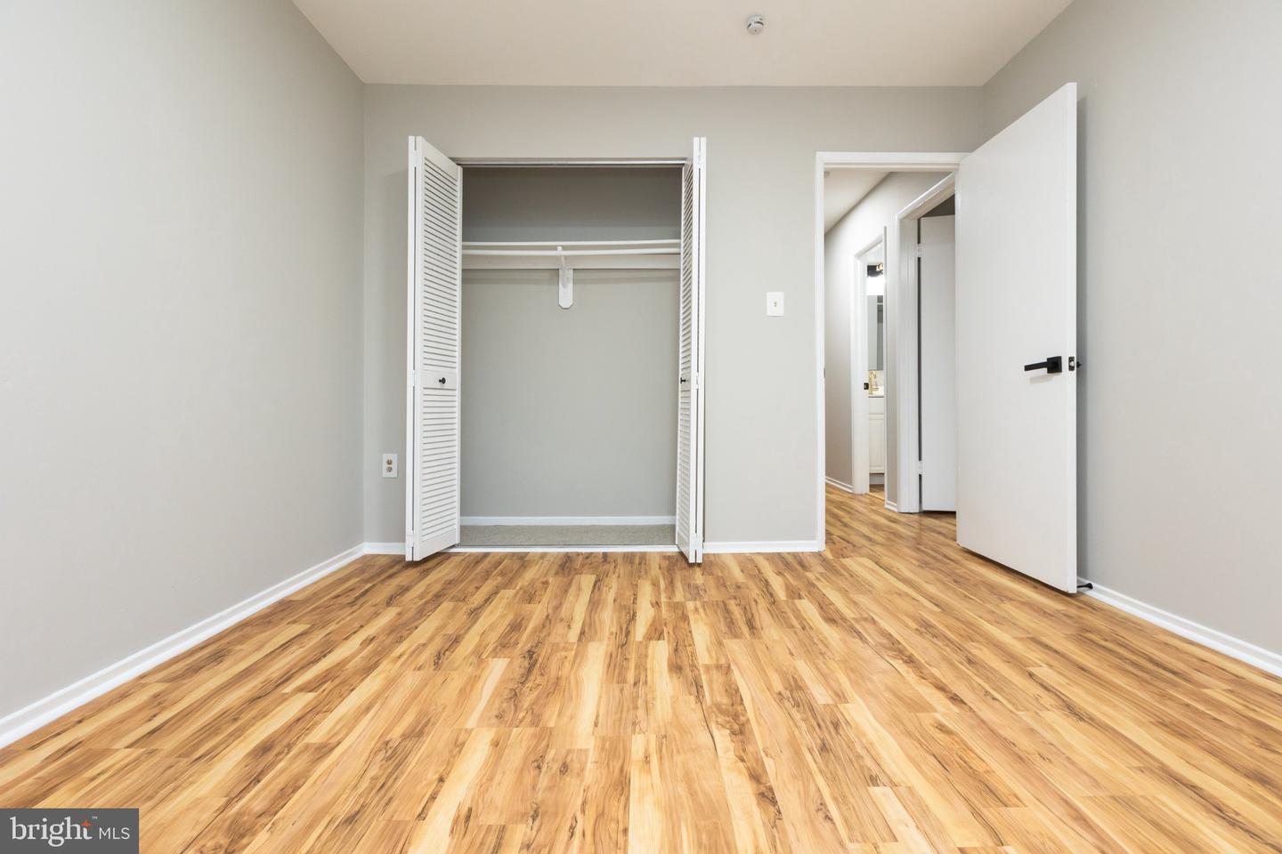 7619 Swan Ter Property Photo 34