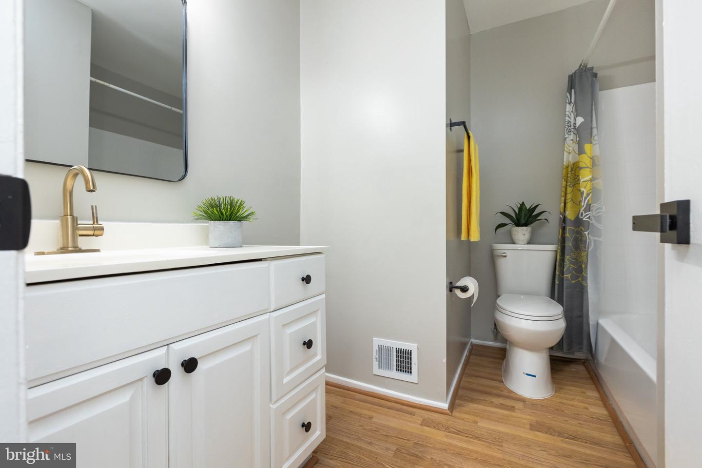 7619 Swan Ter Property Photo 39