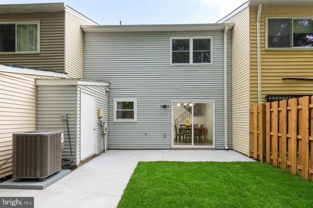 7619 Swan Ter Property Photo 42