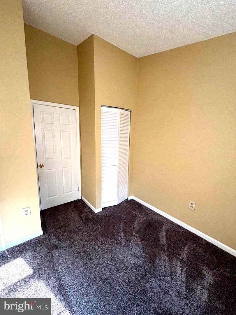723 Saint Michaels Dr Property Photo 14