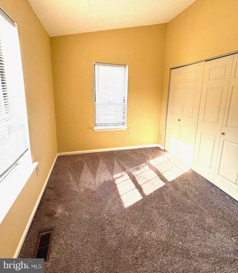 723 Saint Michaels Dr Property Photo 17