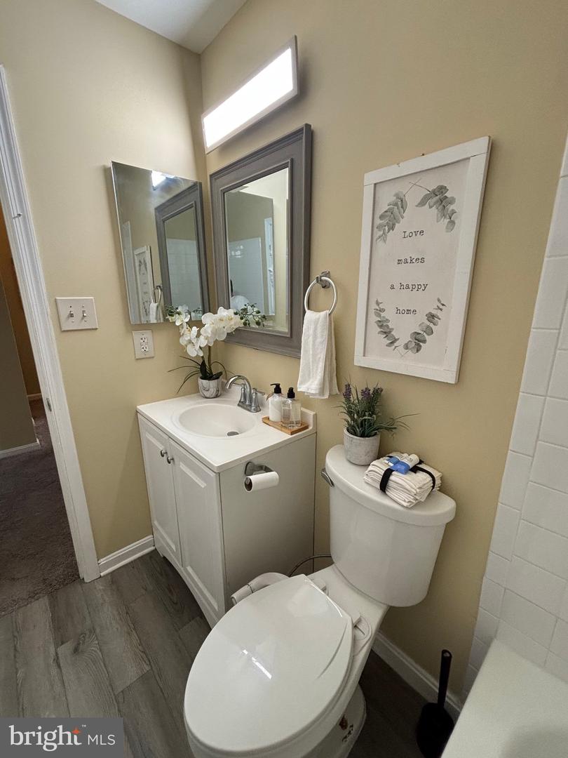723 Saint Michaels Dr Property Photo 26