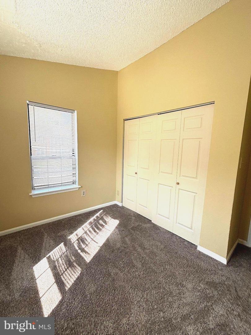 723 Saint Michaels Dr Property Photo 30