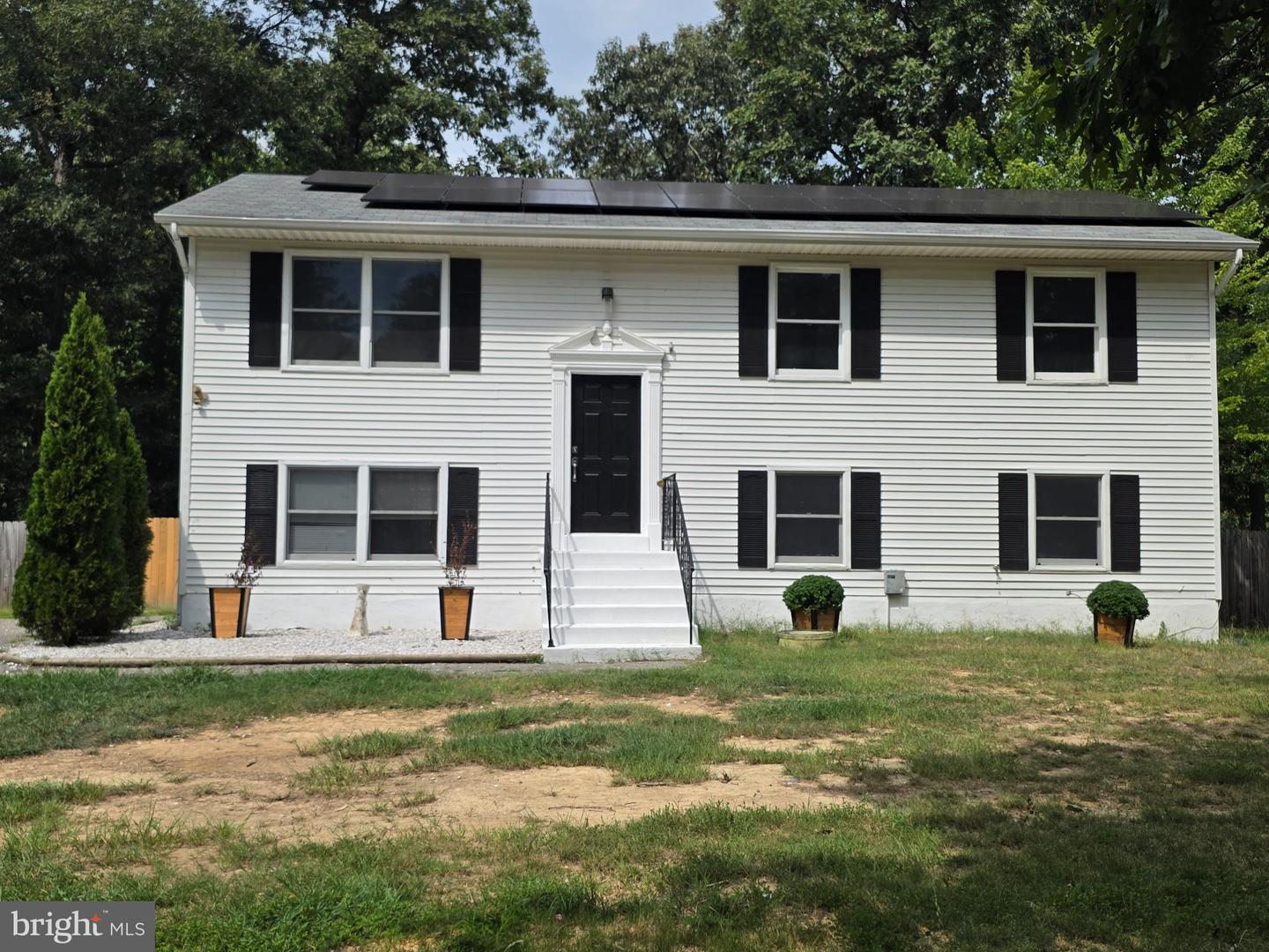 213 BIDDLE RD Property Photo 1