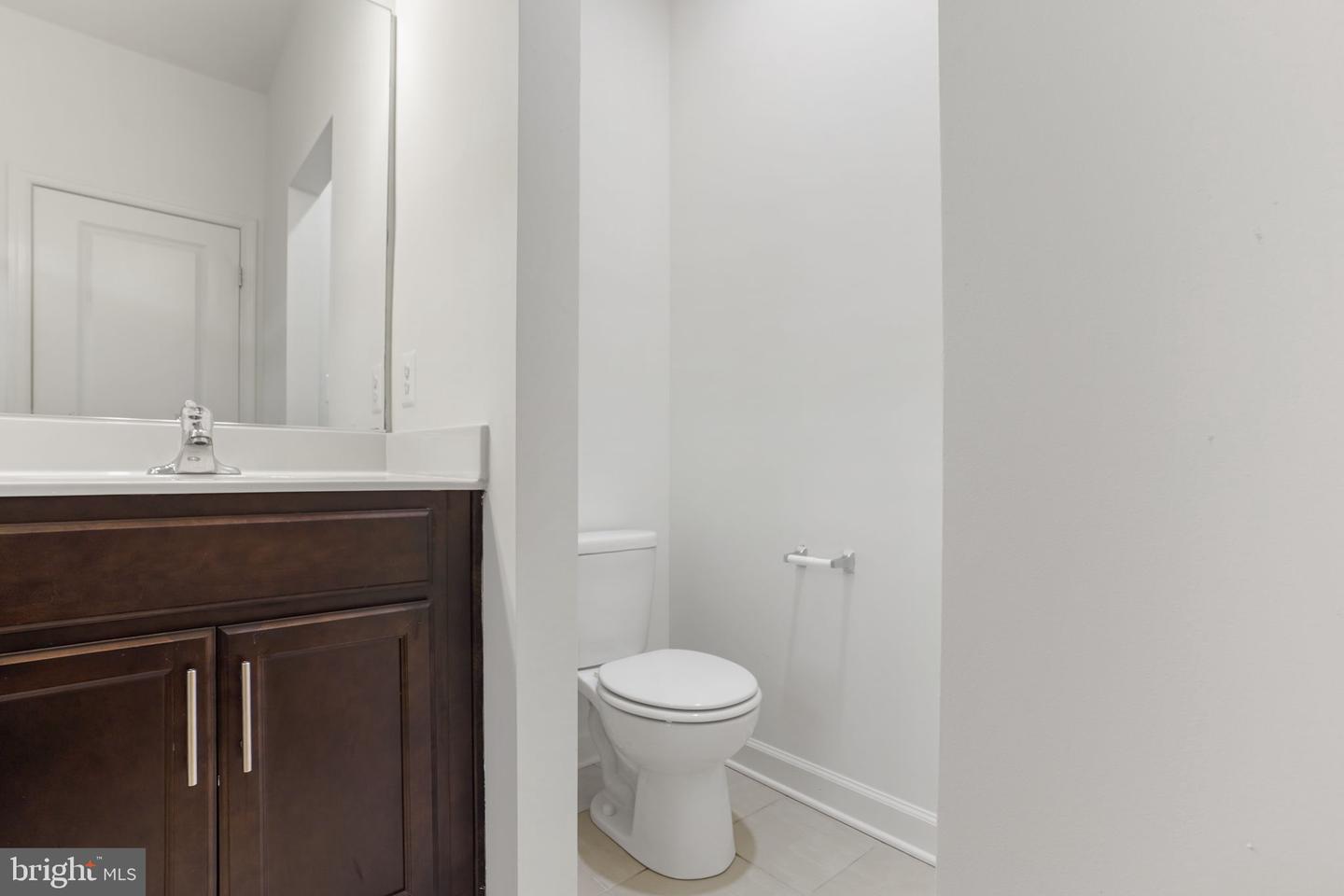 9811 Wood Glen Ter Property Photo 30