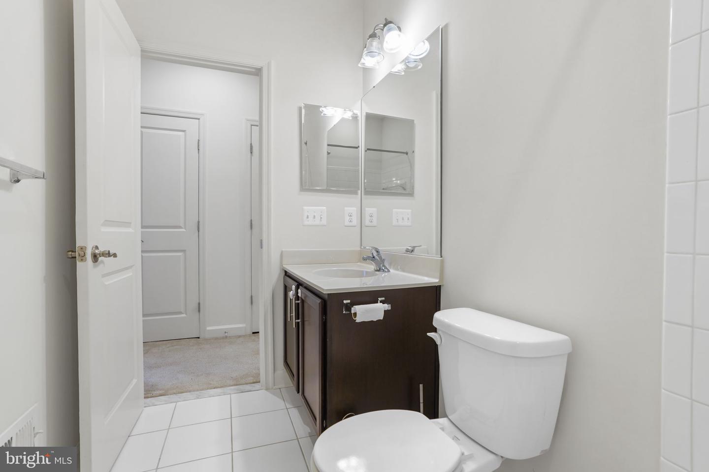 9811 Wood Glen Ter Property Photo 38