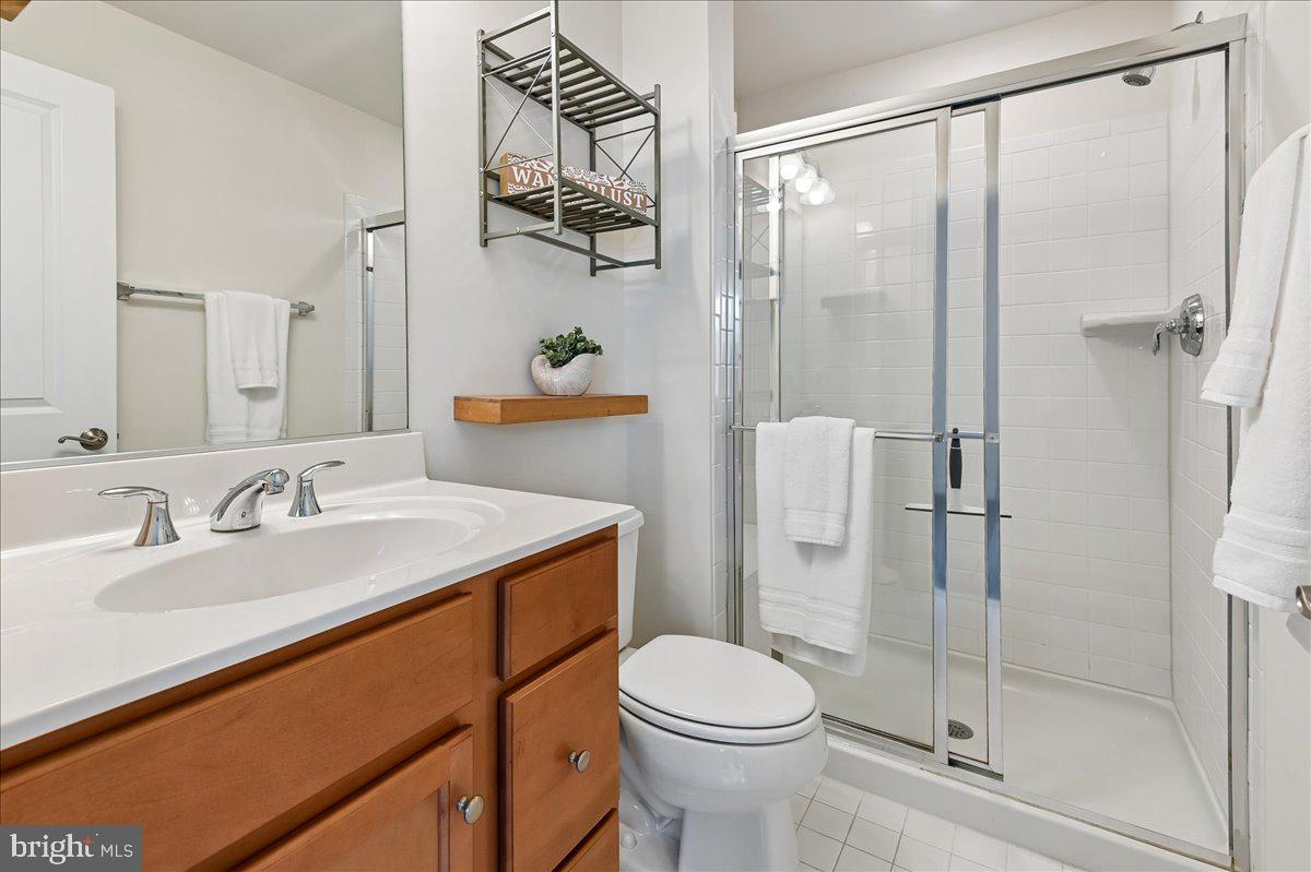 6402 47th St Property Photo 15