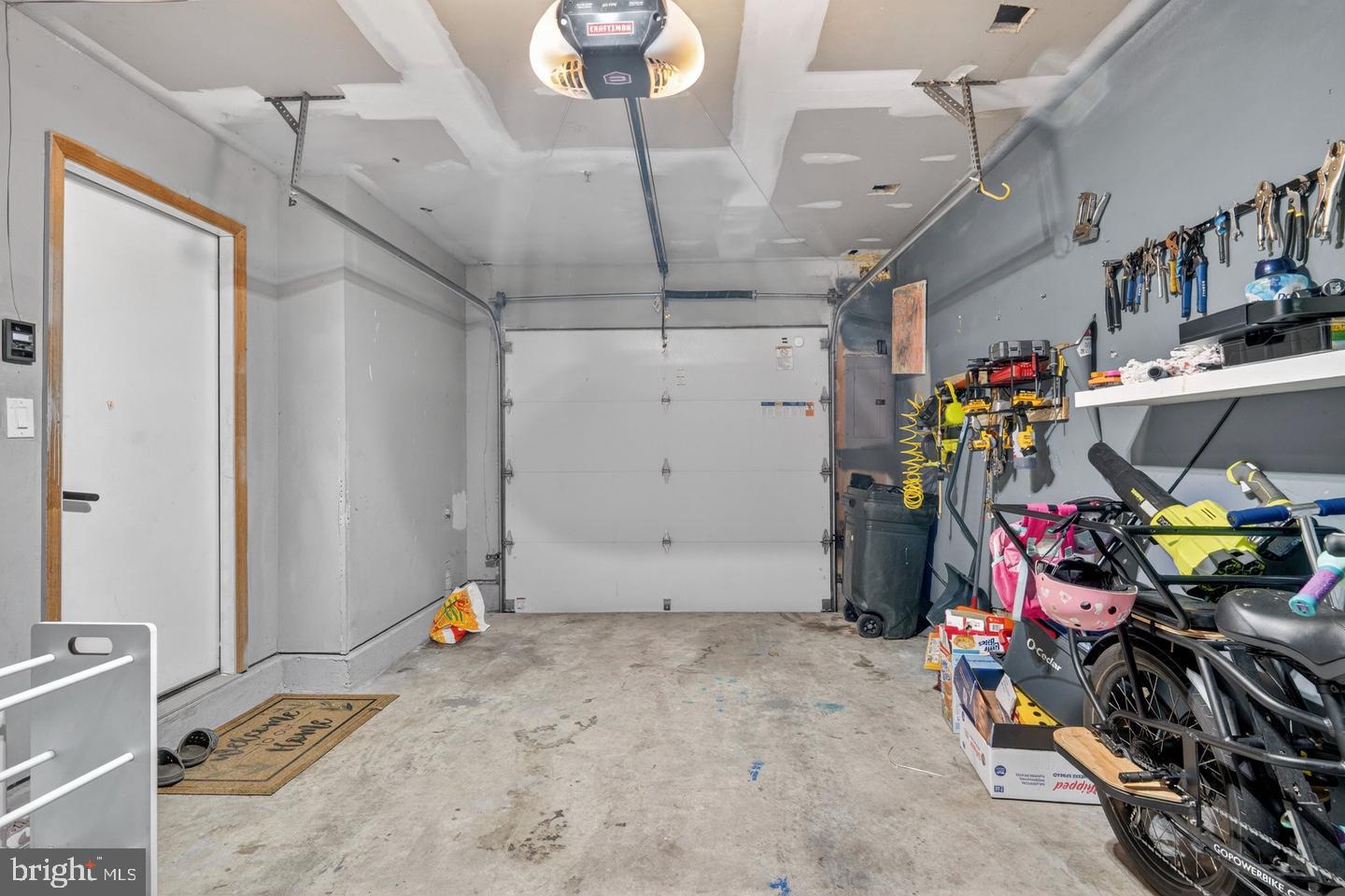 3818 Early Glow Ln Property Photo 43