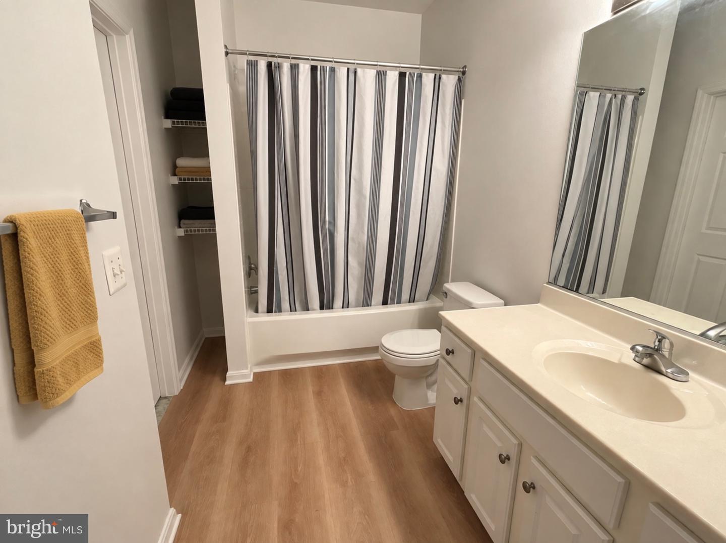 15614 Everglade Ln #306 Property Photo 10