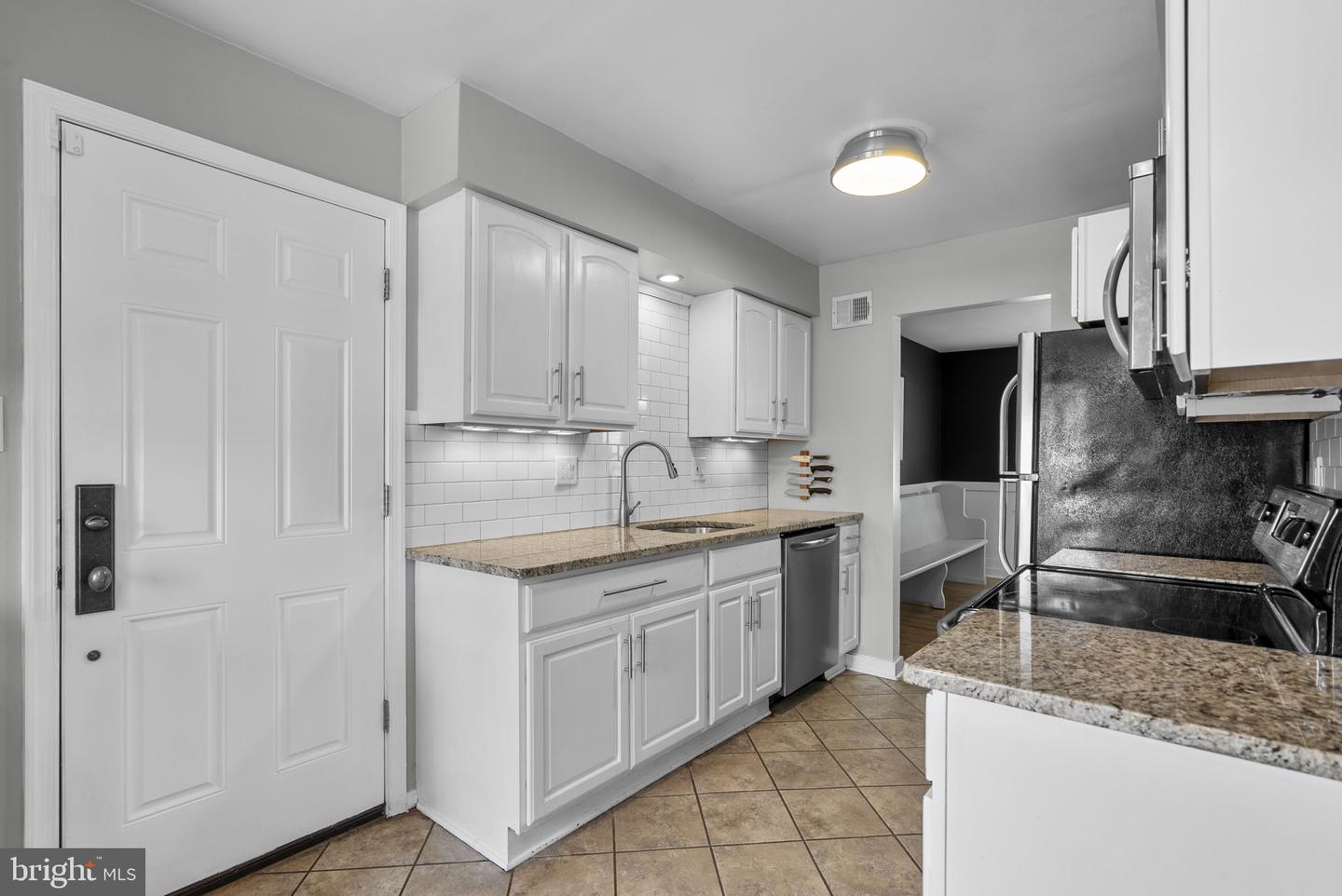11710 Caverly Ave Property Photo 17