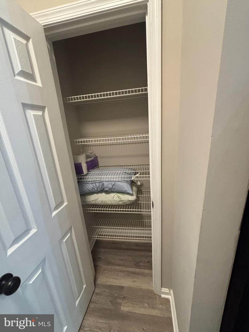15613 Everglade Ln #g101 Property Photo 21