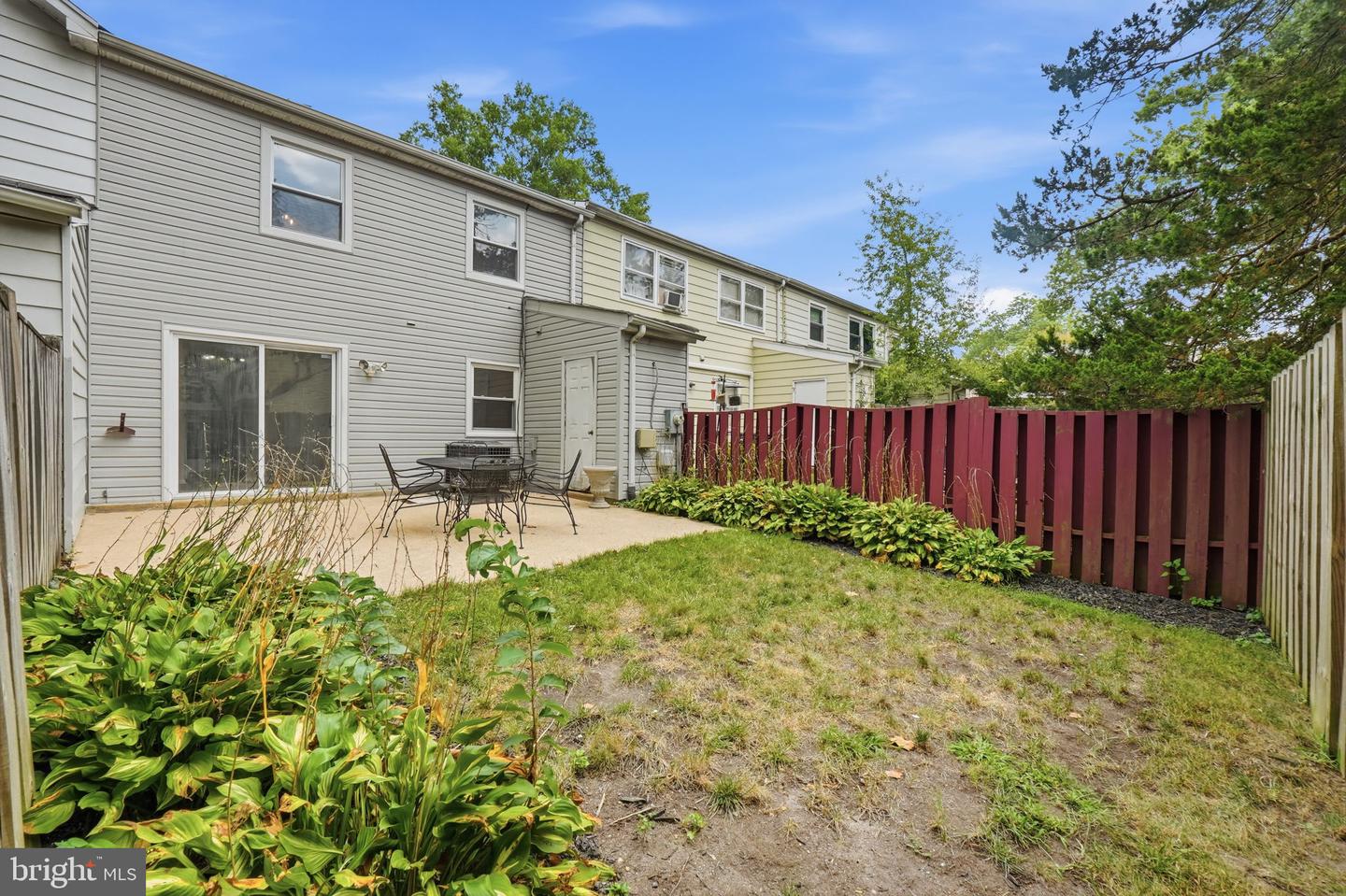12403 Persimmon Rd Property Photo 32