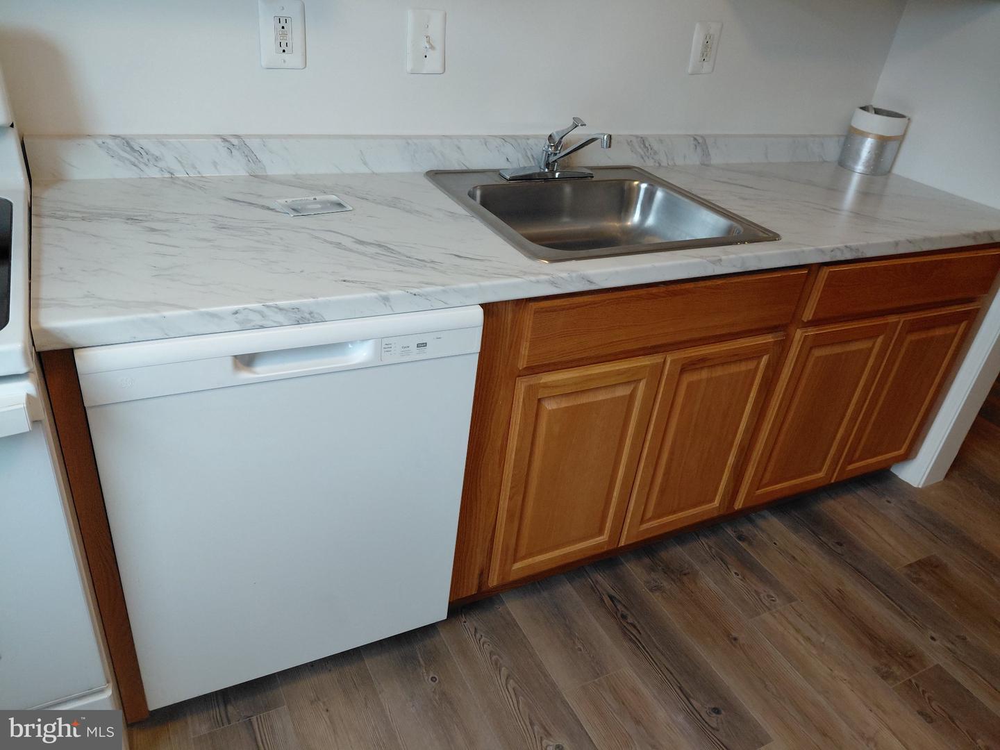 7161 Cross St #t-4 Property Photo 14