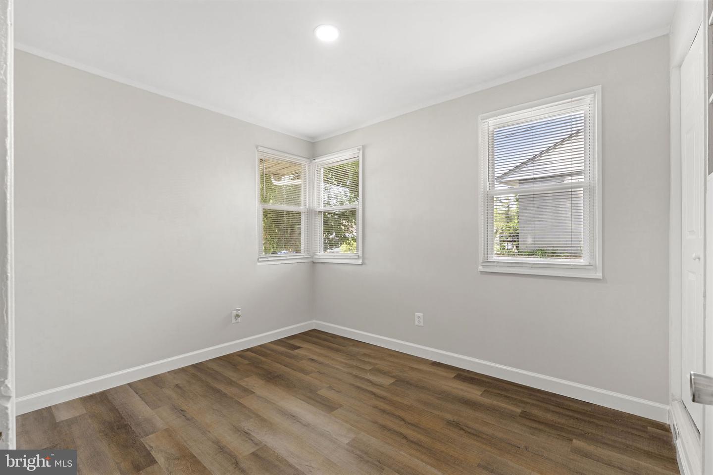 7605 Normandy Rd Property Photo 14
