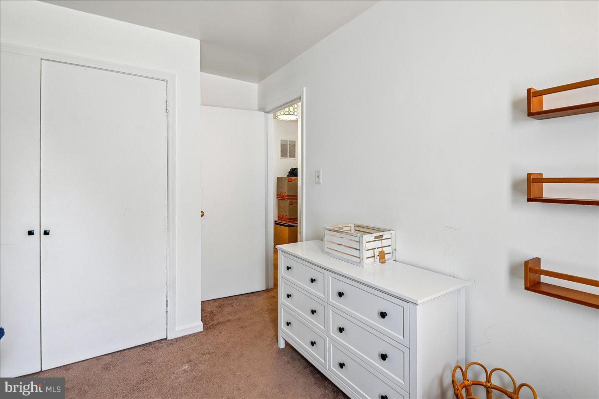 8910 Fairhaven Property Photo 11