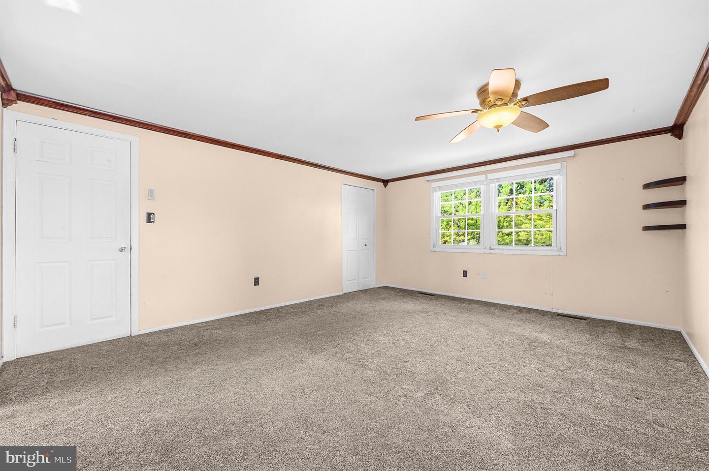 2727 Keystone Ln Property Photo 18