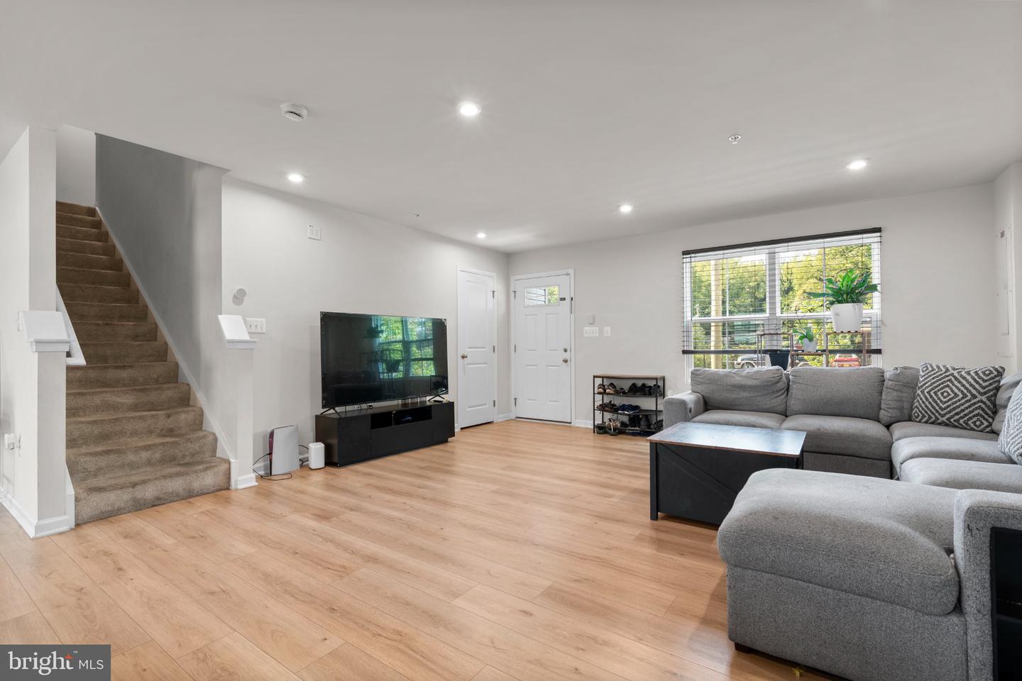 1122 Brooke Road Property Photo 6