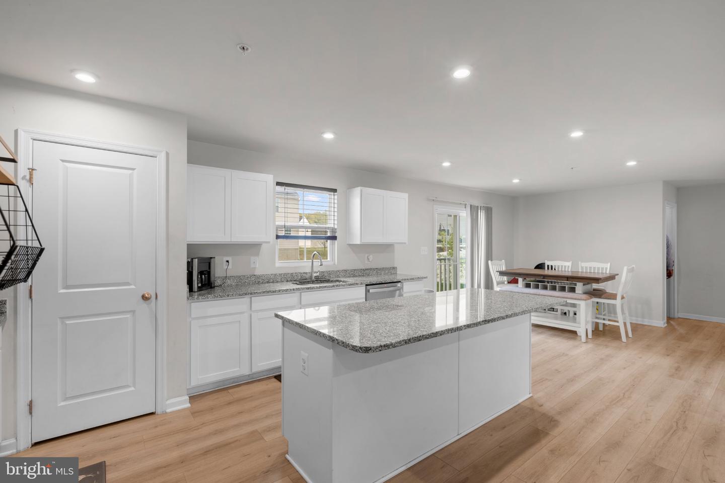 1122 Brooke Road Property Photo 7