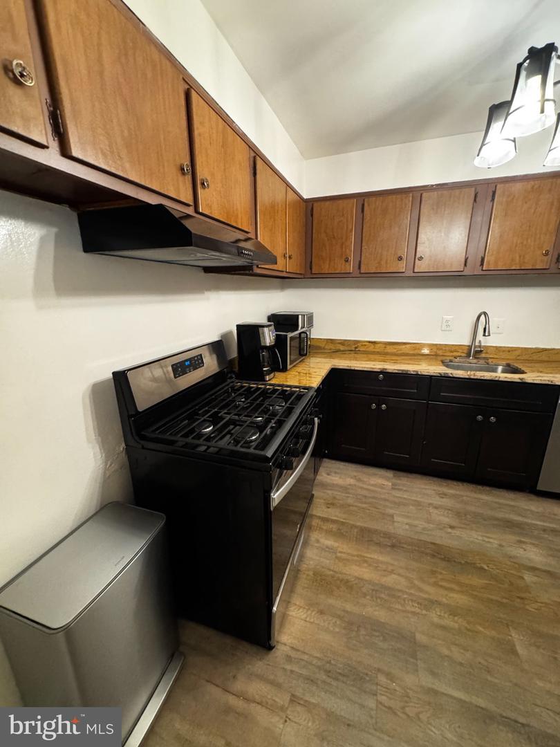 9250 Edwards Way #510-a Property Photo 8