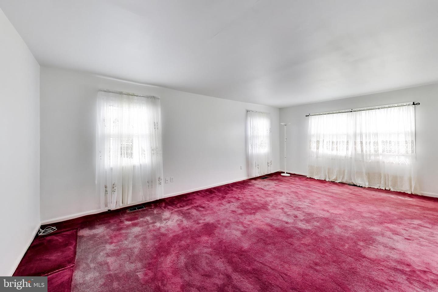 12306 Rockledge Dr Property Photo 5