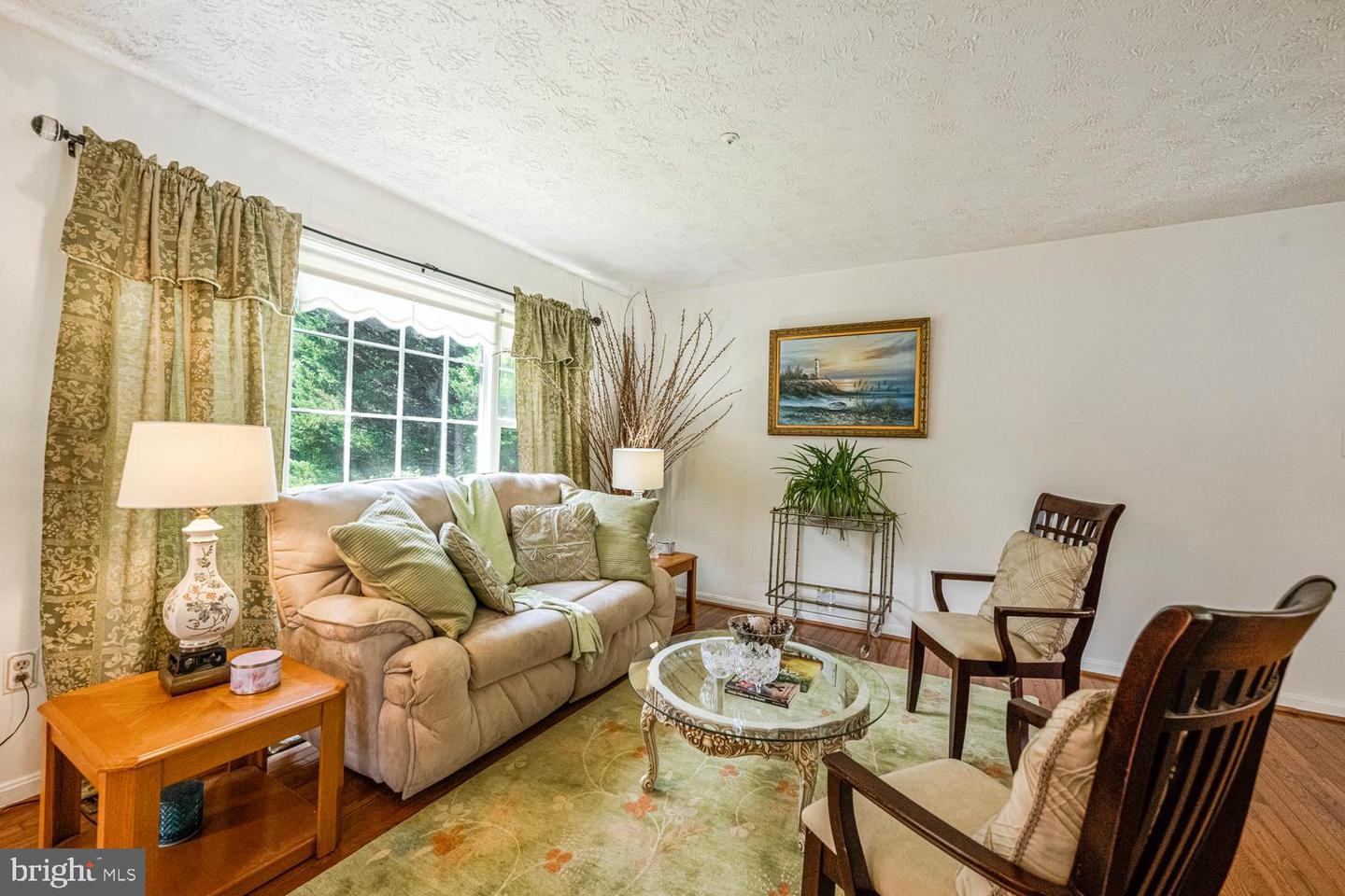 11819 Sylvia Dr Property Photo 10