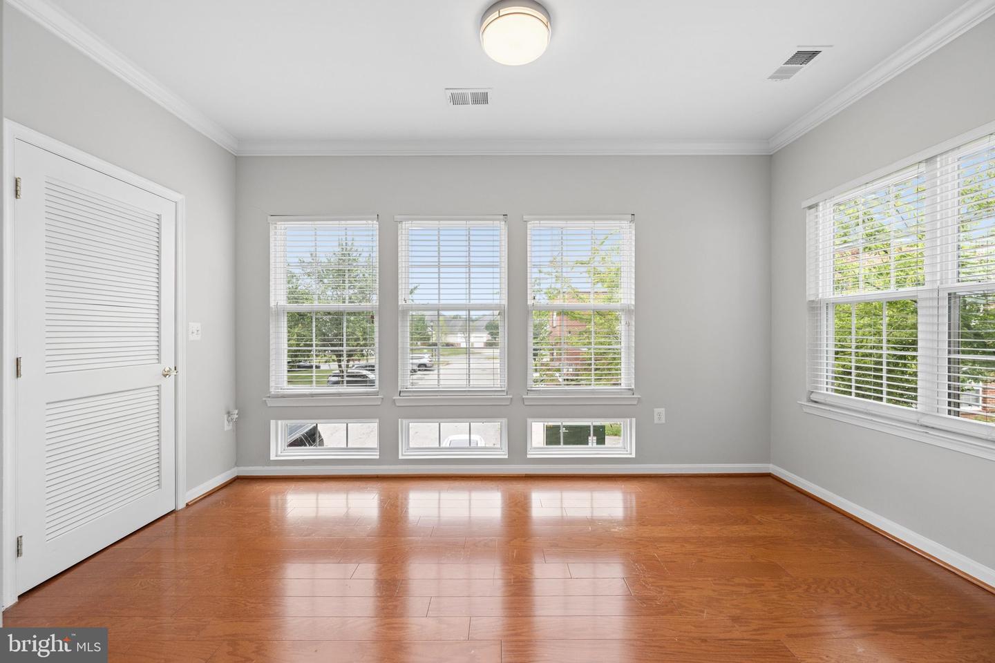 MDPG2218062 Property Photo 18