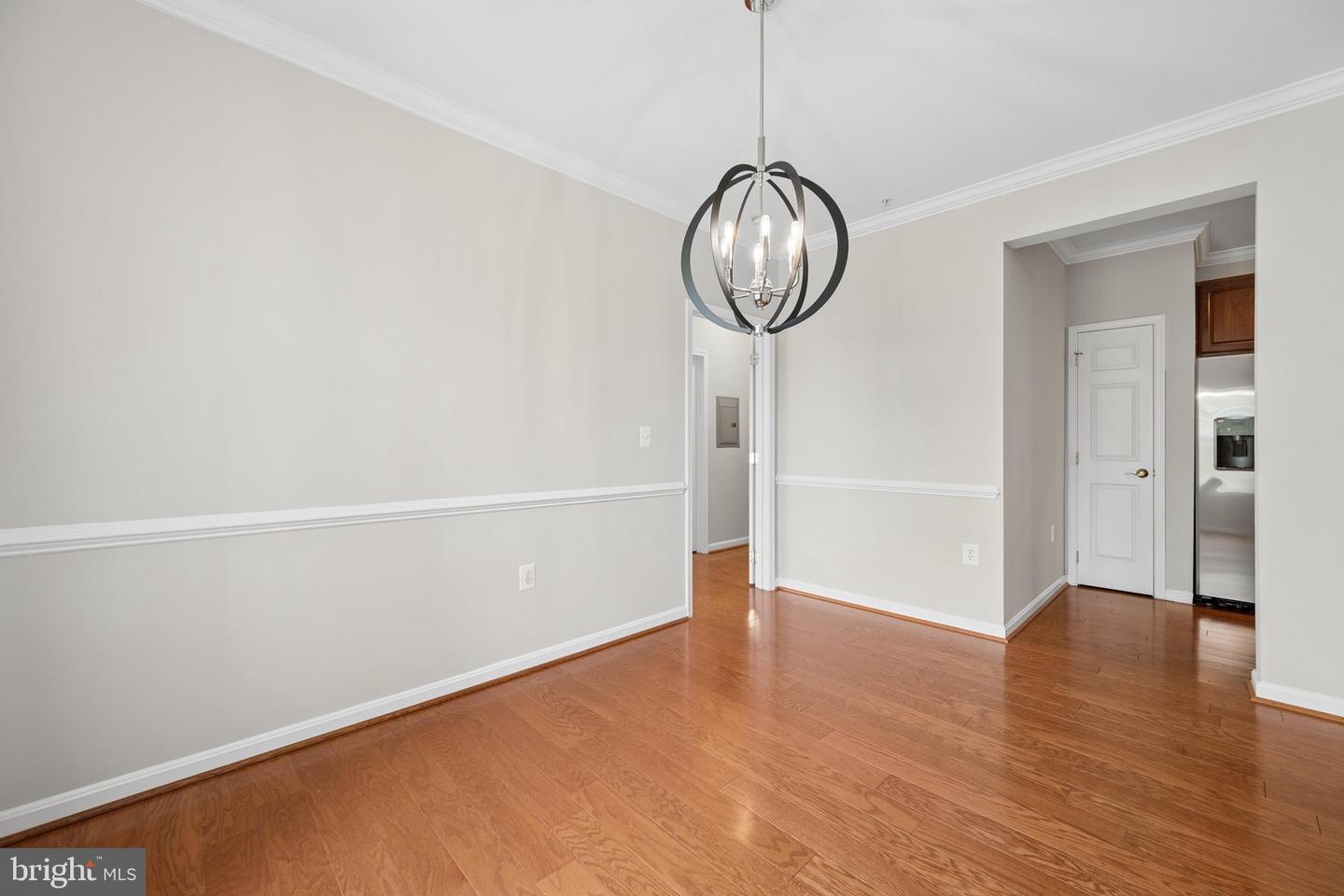 MDPG2218062 Property Photo 24