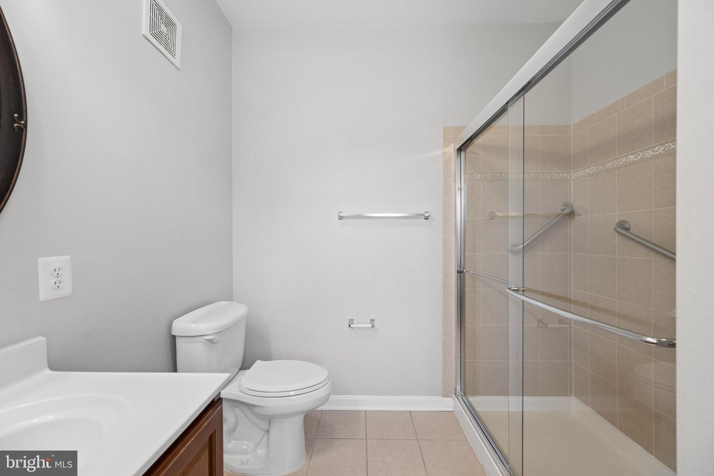 MDPG2218062 Property Photo 35