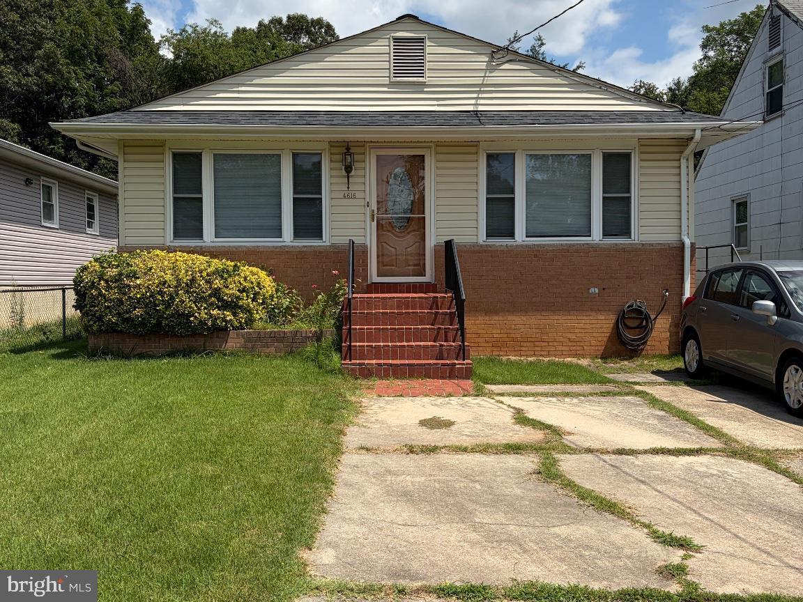 4616 Quimby Ave Property Photo 1